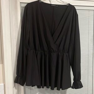 Scomchic beauty black long sleeve top, 95% polyester, 5 % spandex, size 3XL
